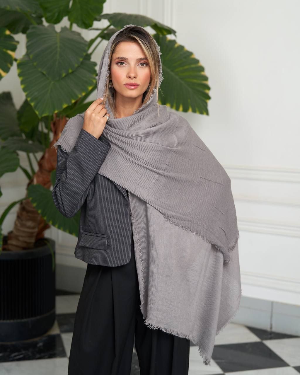 شال دور ریش ۵۶۲